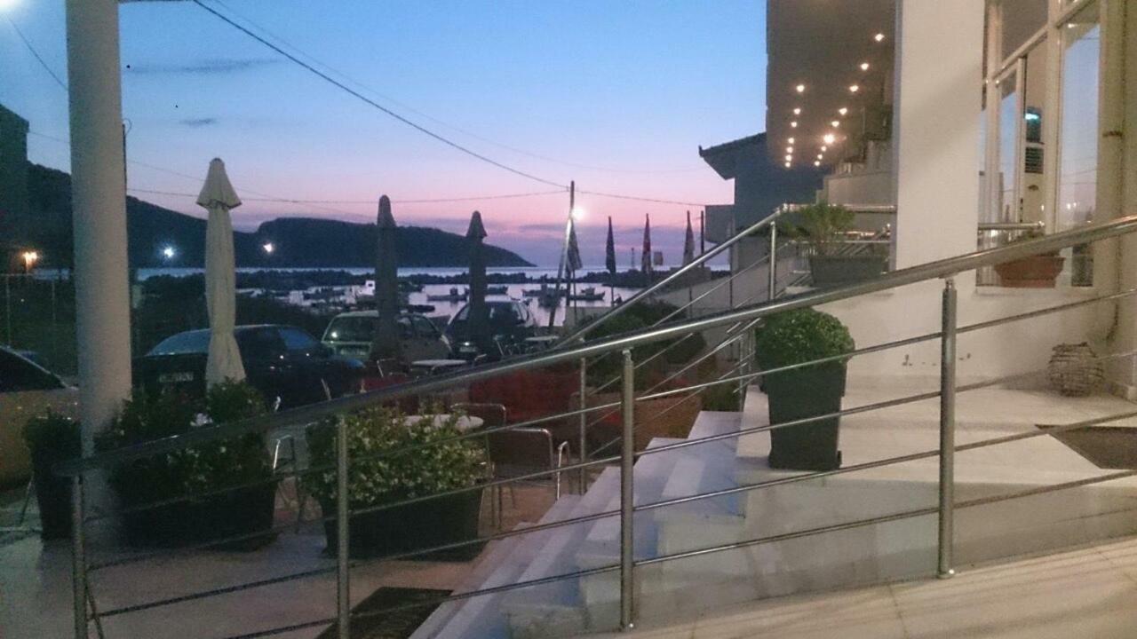 Porto Marathos Hotel Маратополис Екстериор снимка